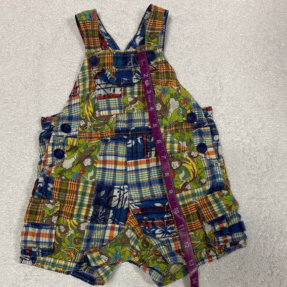Gap Infant Boys Madris Plaid Short Overalls w/Monkeys & Pockets (3-6 Mo) - Picture 2 of 8